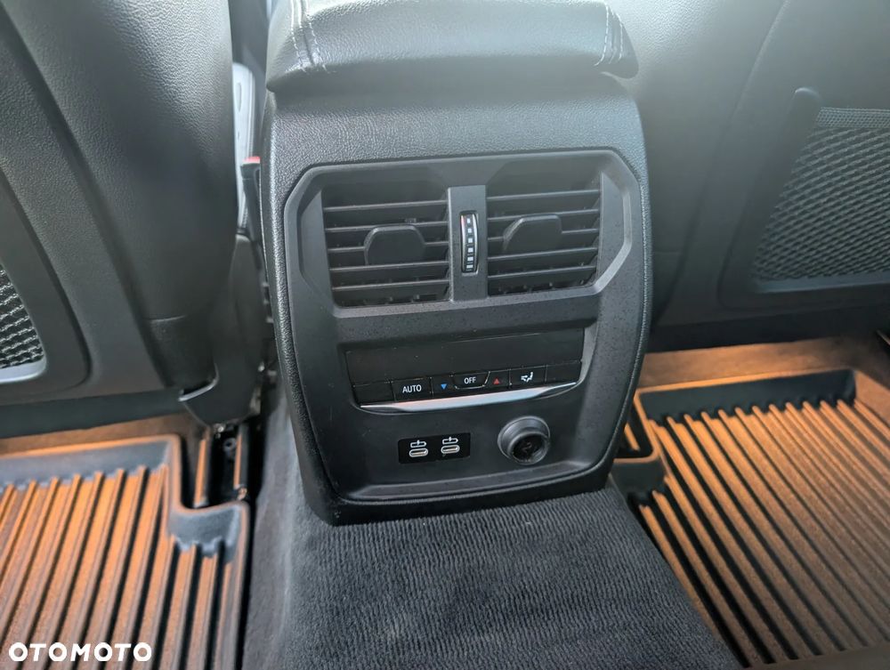 BMW Seria 3 320d Sport Line - 20