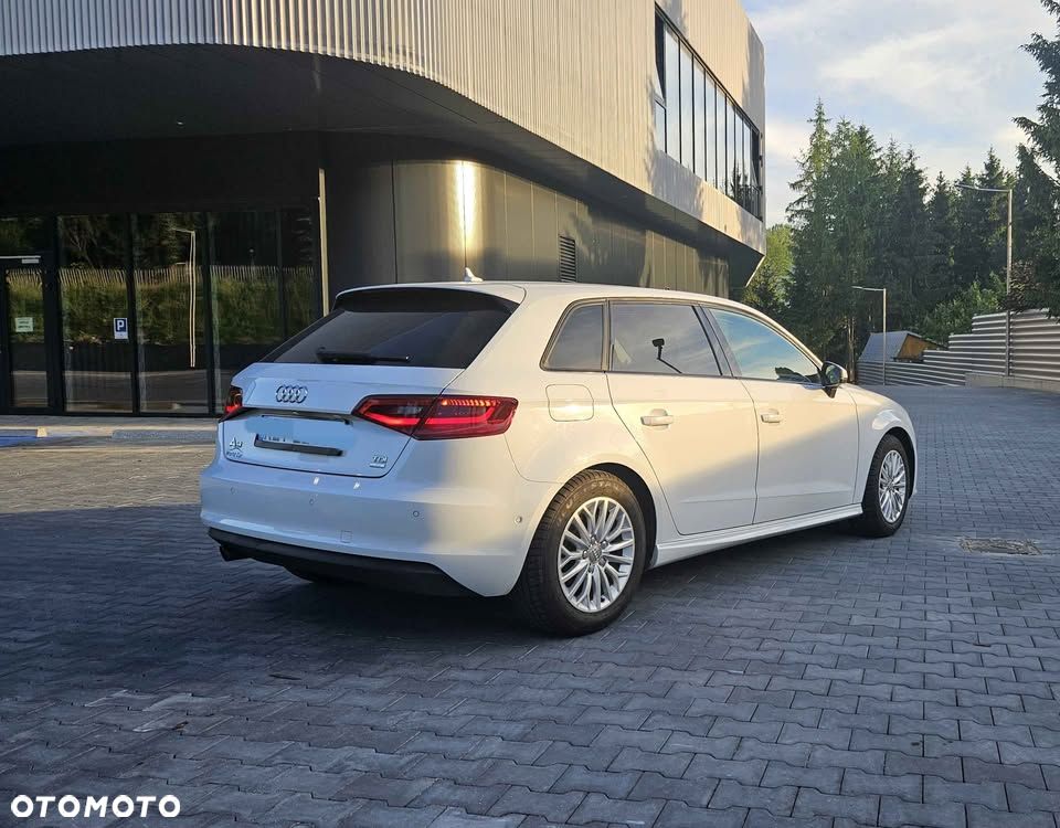 Audi A3 Sportback 1.6 TDI - 5