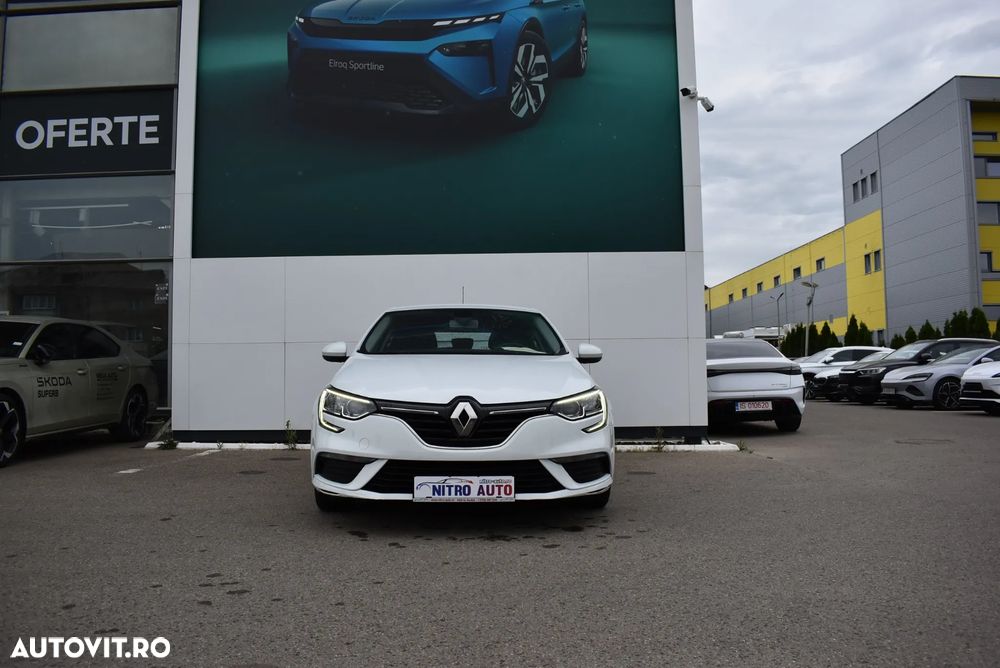 Renault Megane BLUE dCi EDC Intens - 2