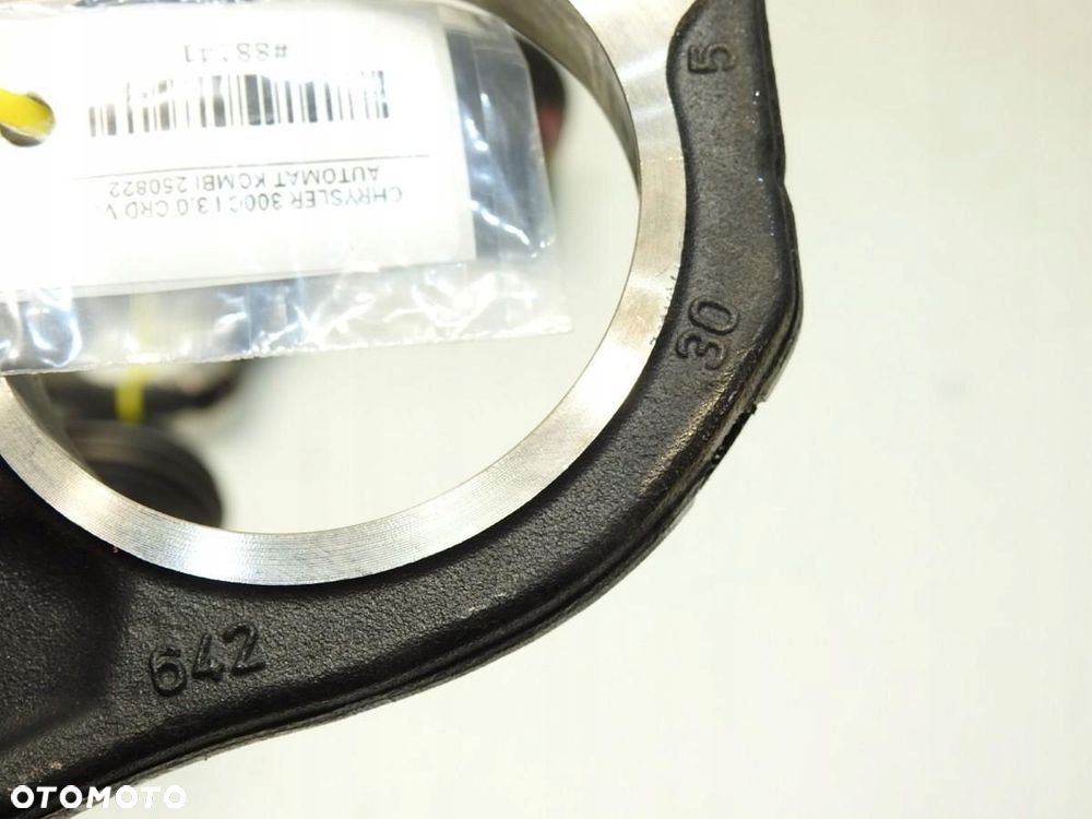 TŁOK KORBOWÓD CHRYSLER 300C 3.0 CRD V6 25000365 8340E - 8
