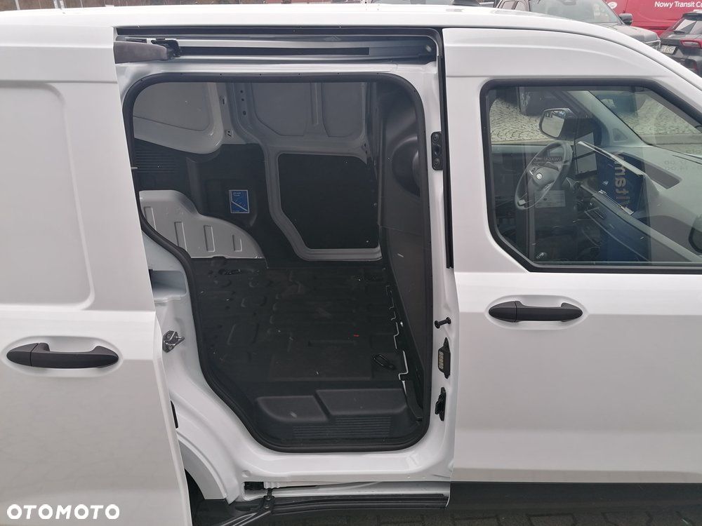 Ford Courier VAN - 17