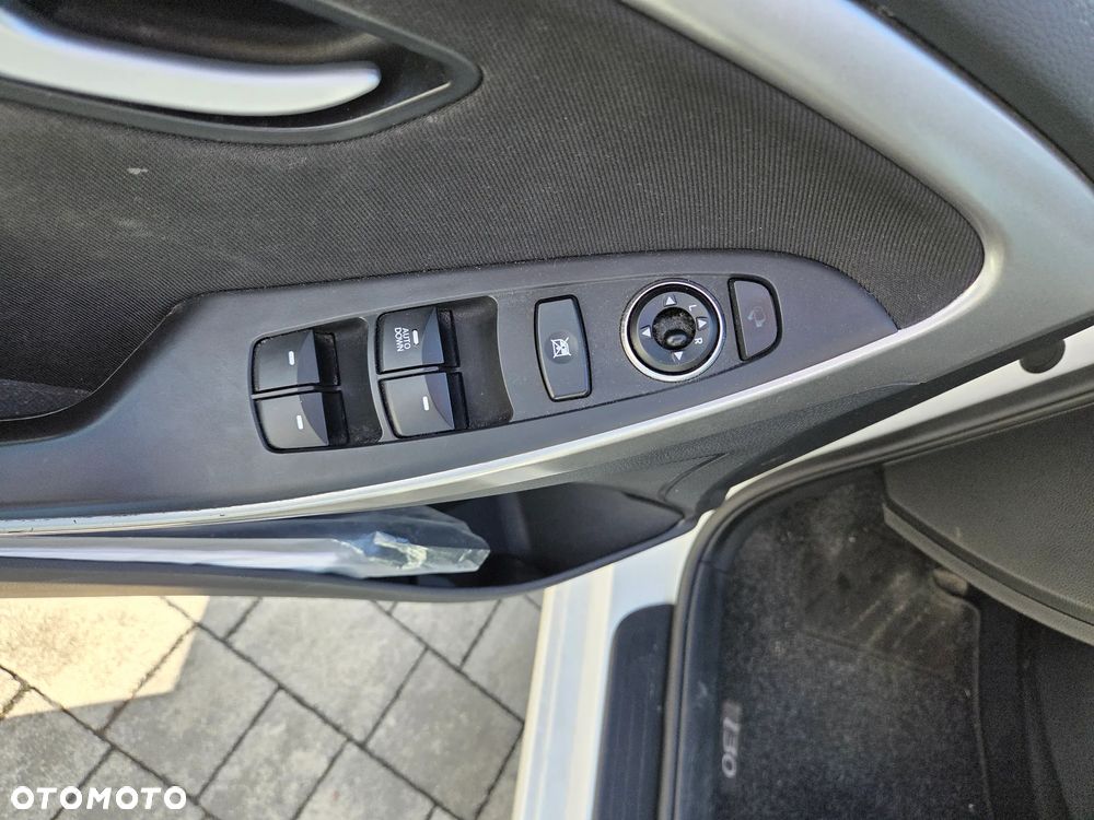Hyundai i30 1.4 Style - 9