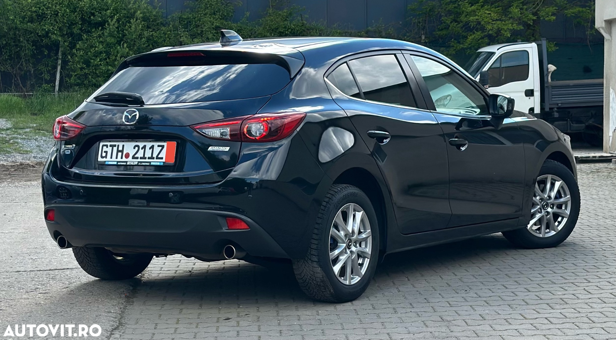 Mazda 3 SKYACTIV-G 120 Center-Line - 4