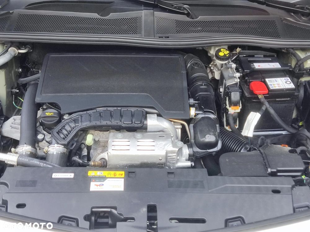 Opel Astra 1.2 Turbo Start/Stop GS Line - 26