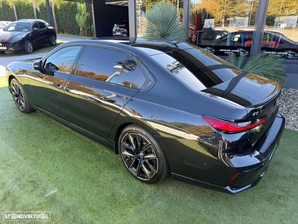 BMW i7 xDrive60 Pack Desportivo M Pro - 18
