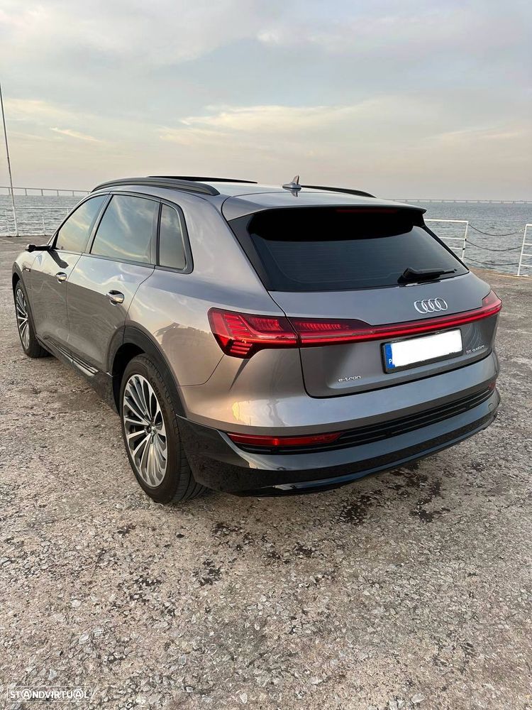Audi e-tron 55 quattro S line - 5