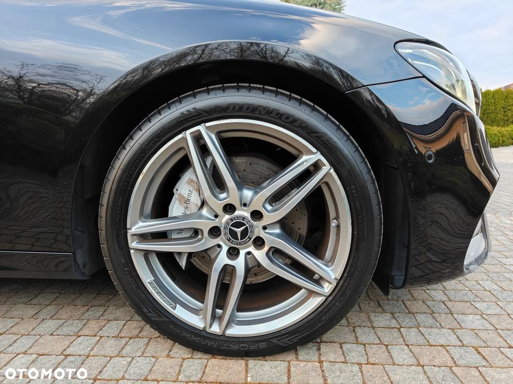 Mercedes-Benz Klasa E 220 d 4Matic 9G-TRONIC AMG Line - 6