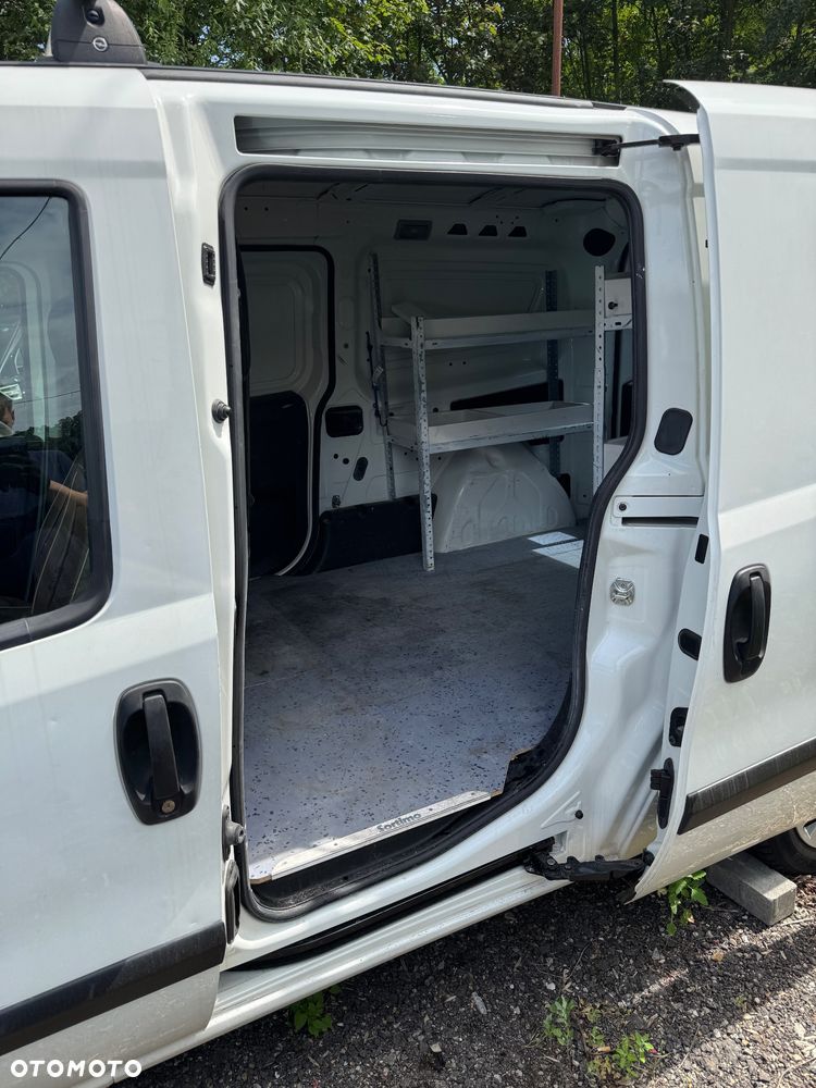 Opel Combo - 21