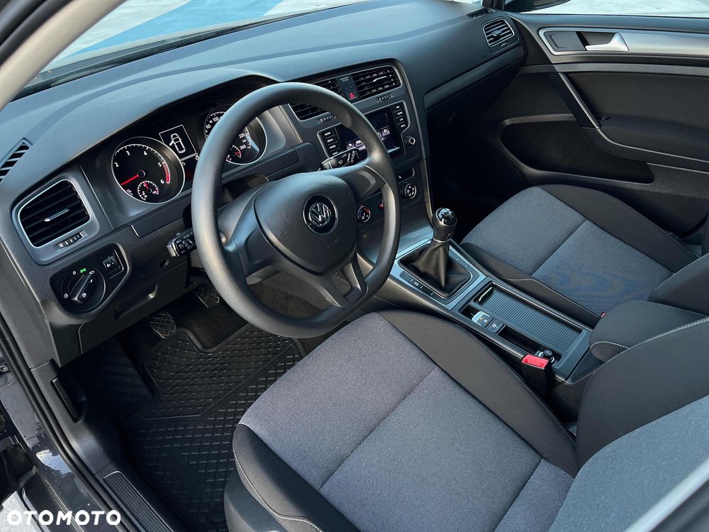 Volkswagen Golf 1.6 TDI BMT Start - 18