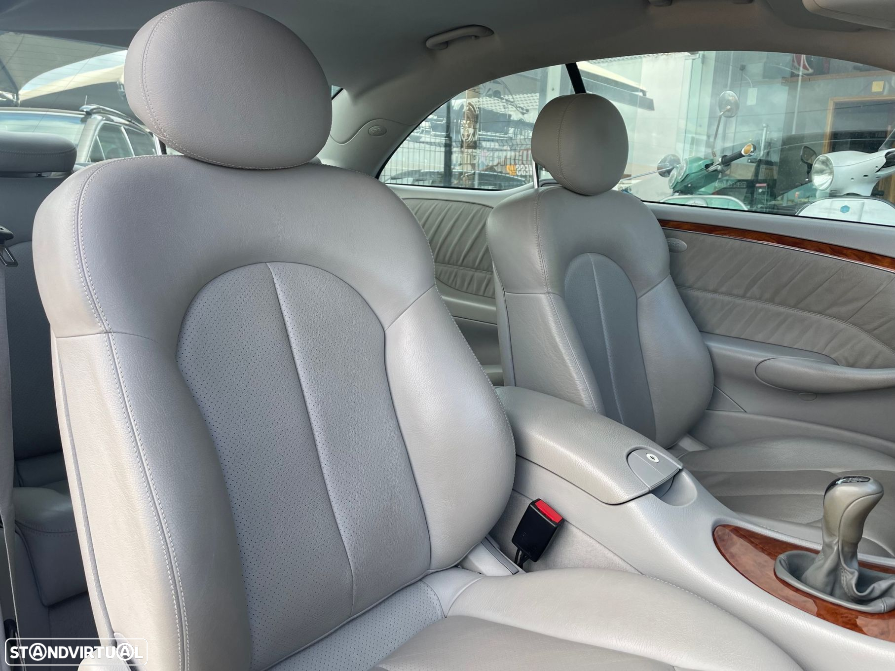 Mercedes-Benz CLK 200 Elegance - 14