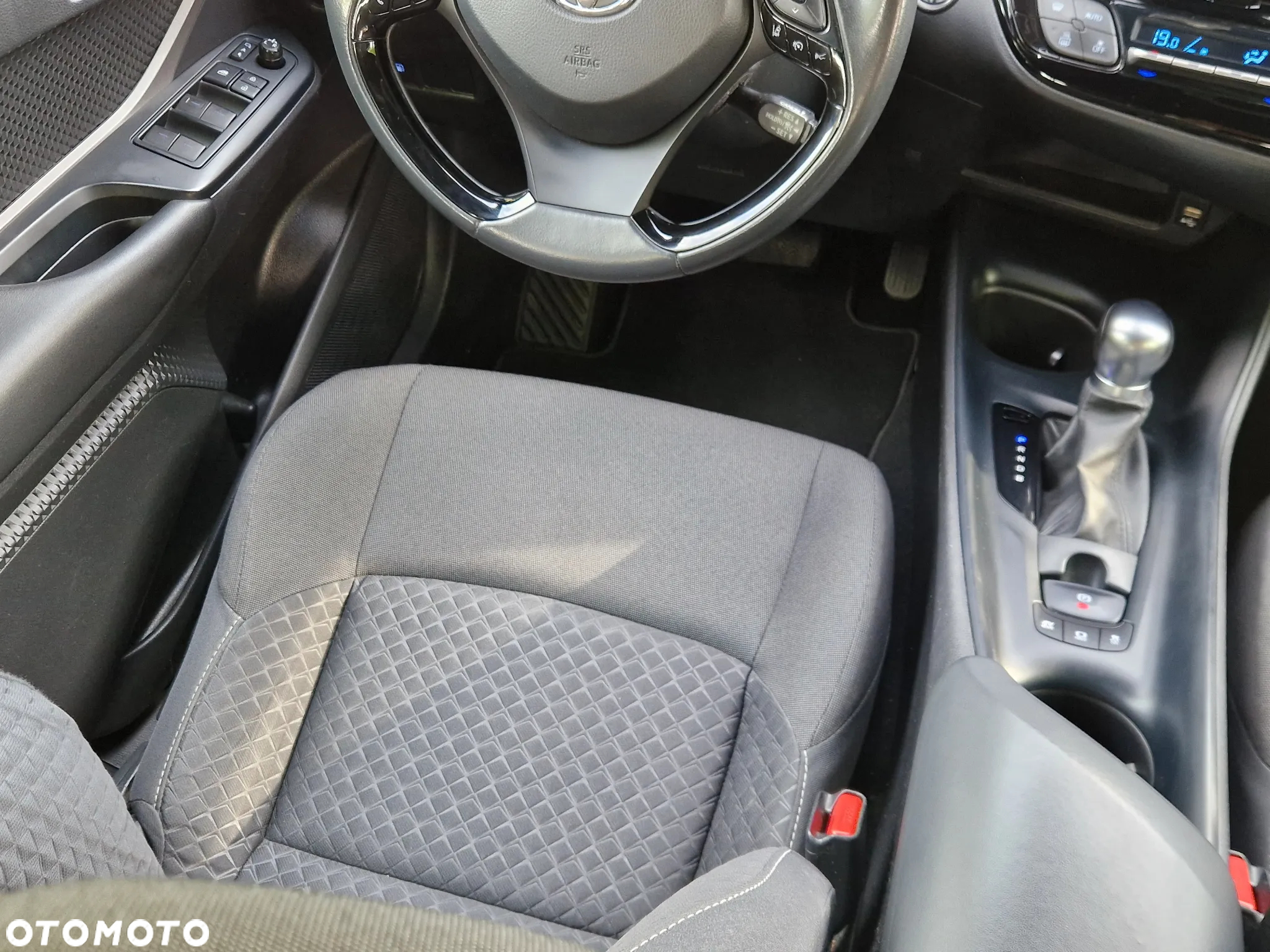 Toyota C-HR 1.8 Hybrid Comfort - 28