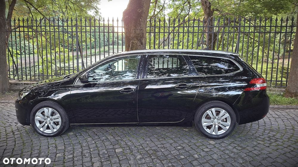 Peugeot 308 - 3