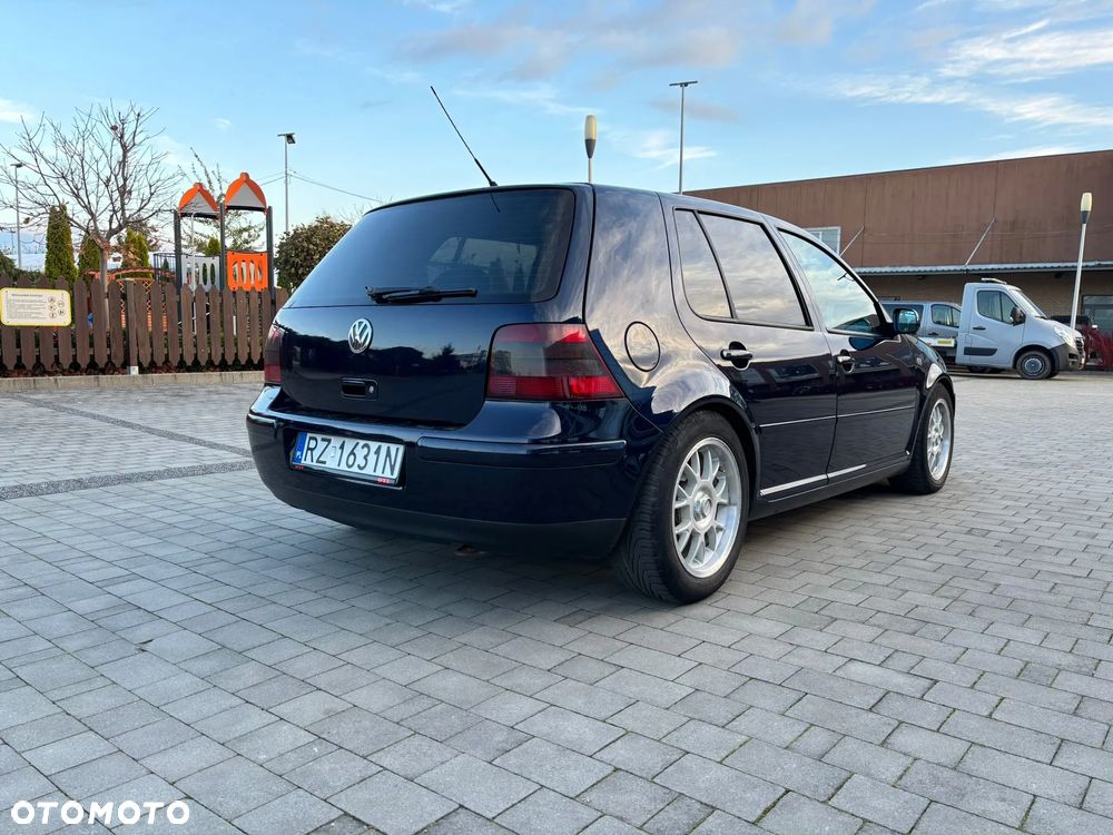 Volkswagen Golf IV 1.8 20V Turbo GTI - 4