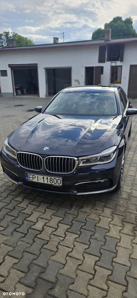 BMW Seria 7 740Le xDrive iPerformance - 26