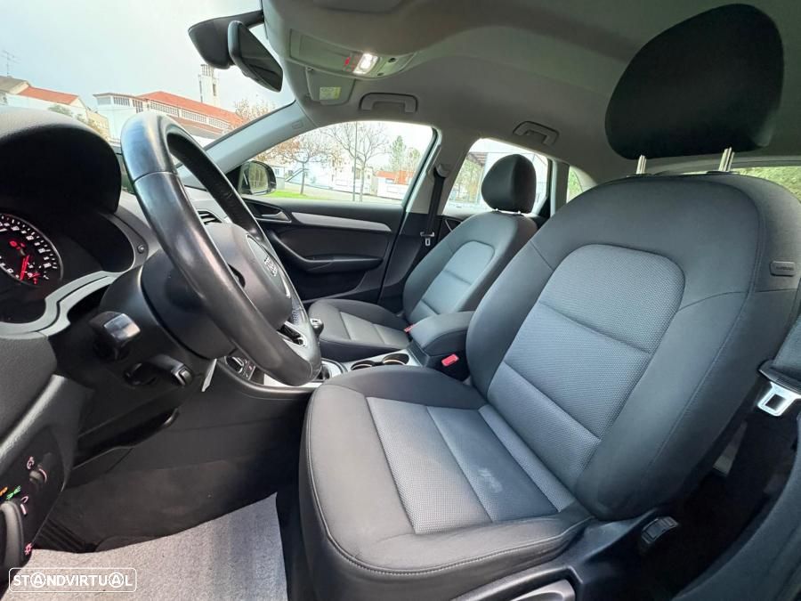 Audi Q3 1.4 TFSI CoD Sport - 28