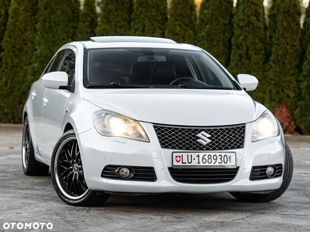 Suzuki Kizashi 2.4 4x4 CVT Sport - 2