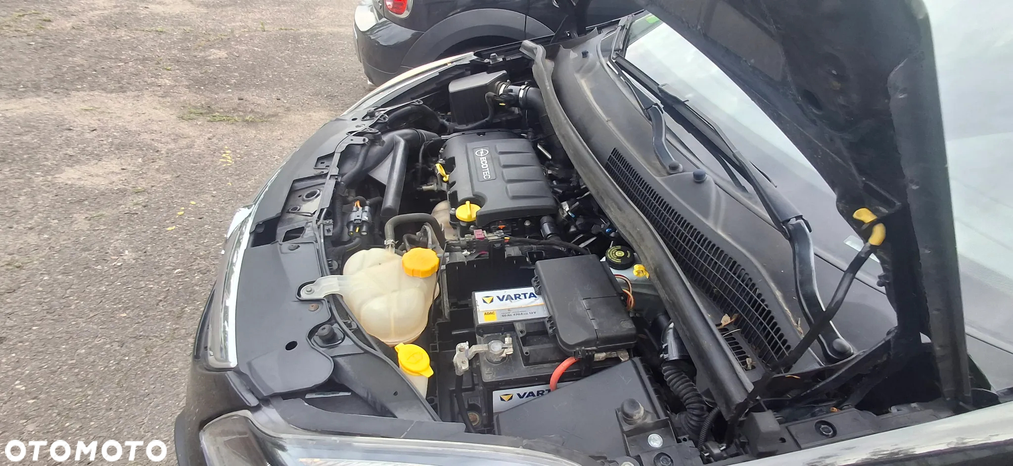 Opel Corsa 1.4 16V Active - 24