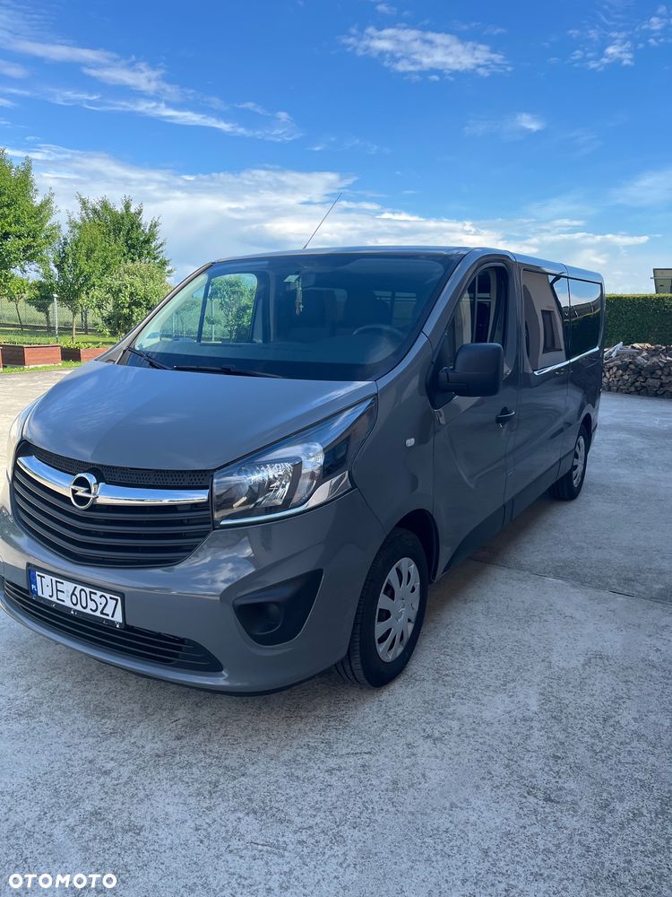 Opel Vivaro - 1