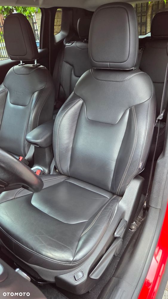 Jeep Renegade 1.4 MultiAir Limited - 22