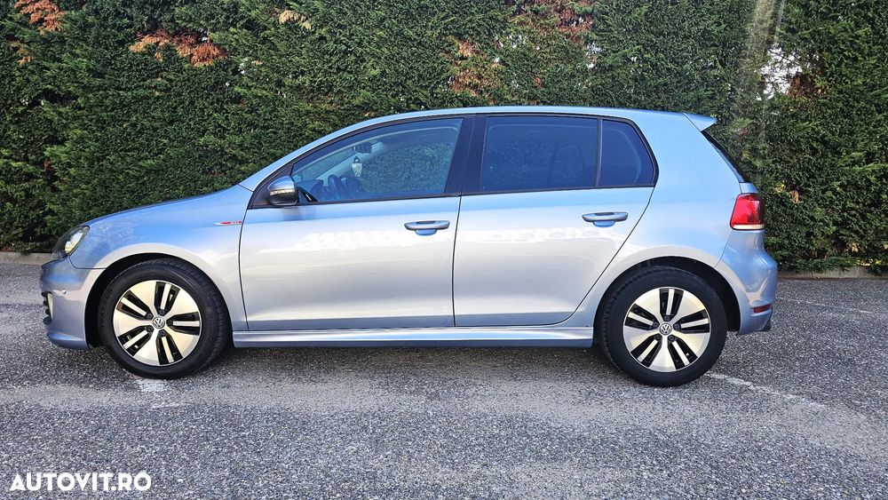 Volkswagen Golf - 3