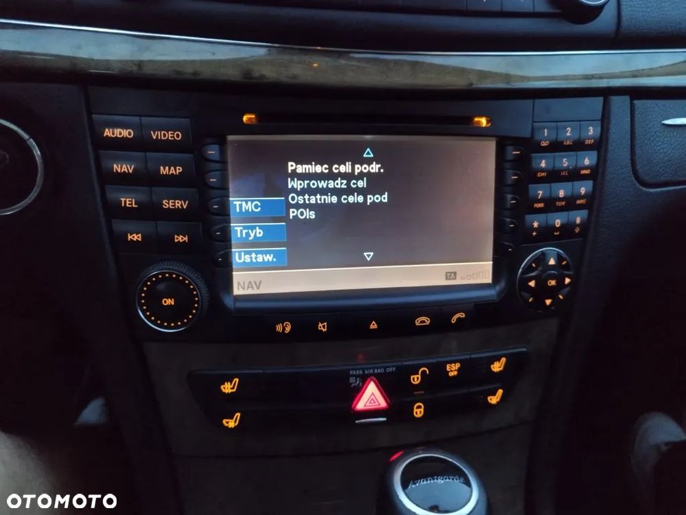 Mercedes-Benz Klasa E 320 CDI Avantgarde - 9