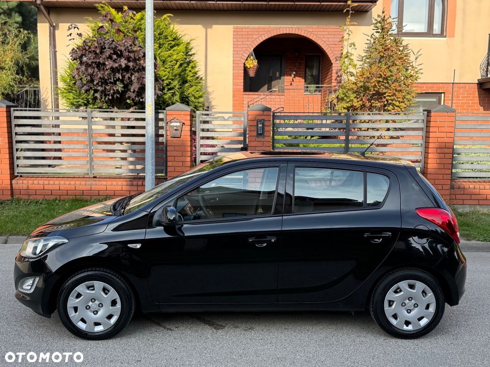 Hyundai i20 1.2 Trend - 9