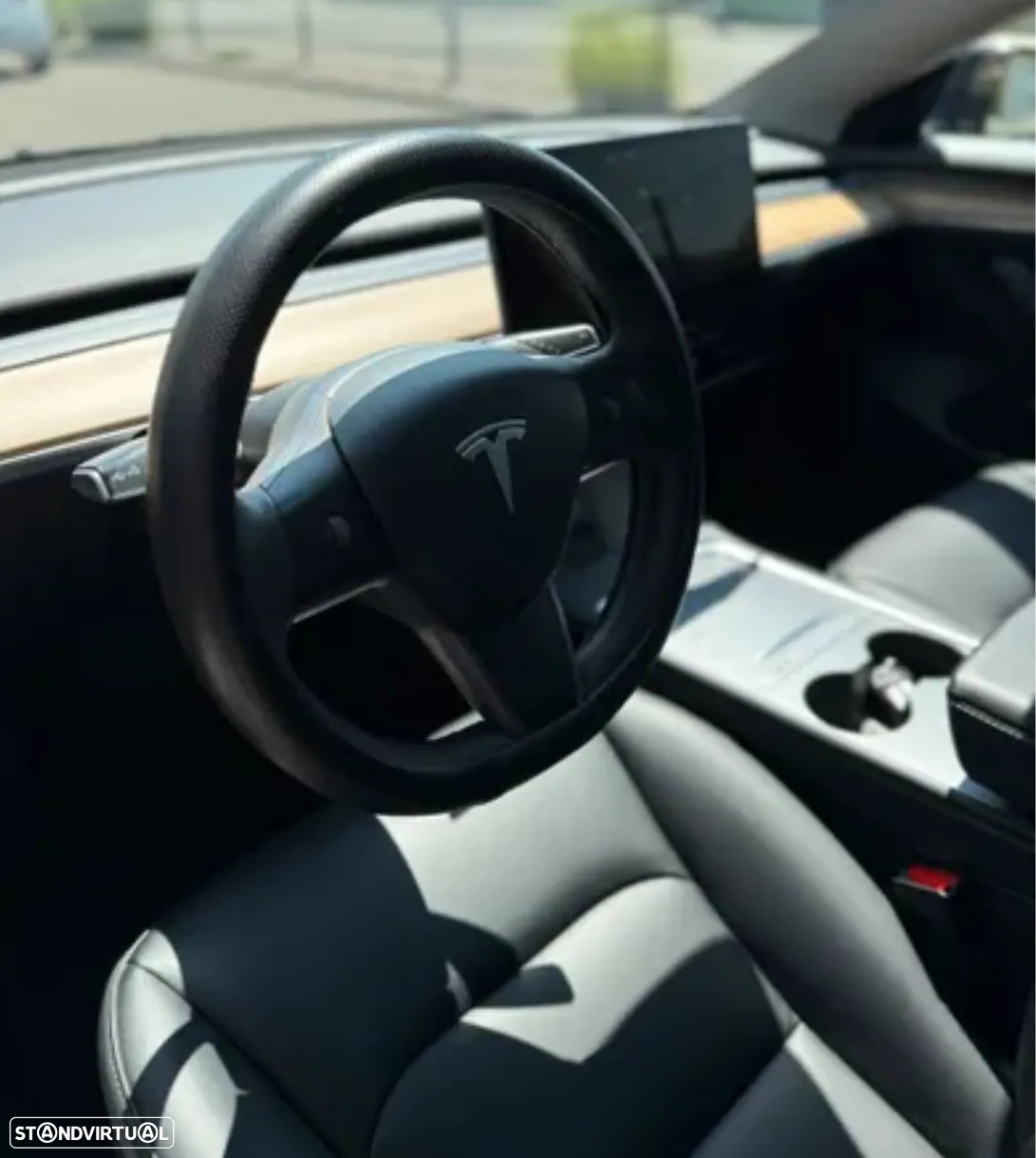 Tesla Model 3 Long Range RWD - 3