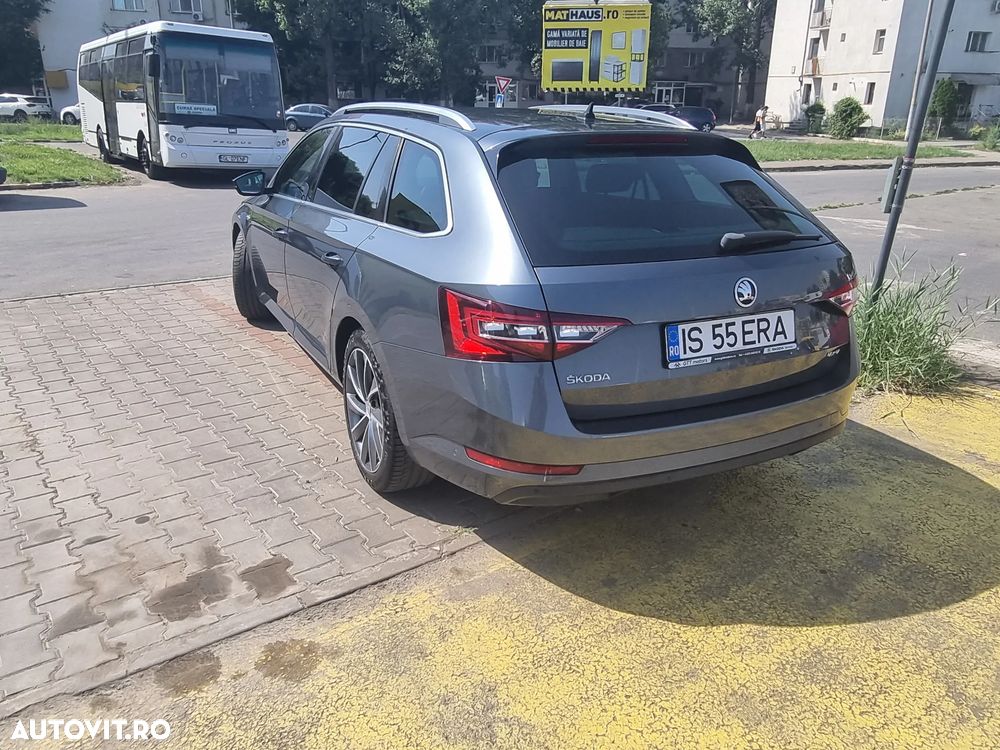 Skoda Superb 2.0 TDI DSG 4X4 Laurin & Klement - 8