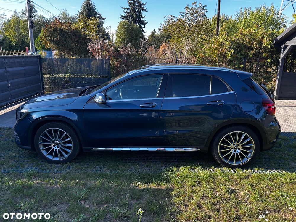 Mercedes-Benz GLA 200 7G-DCT AMG Line - 4