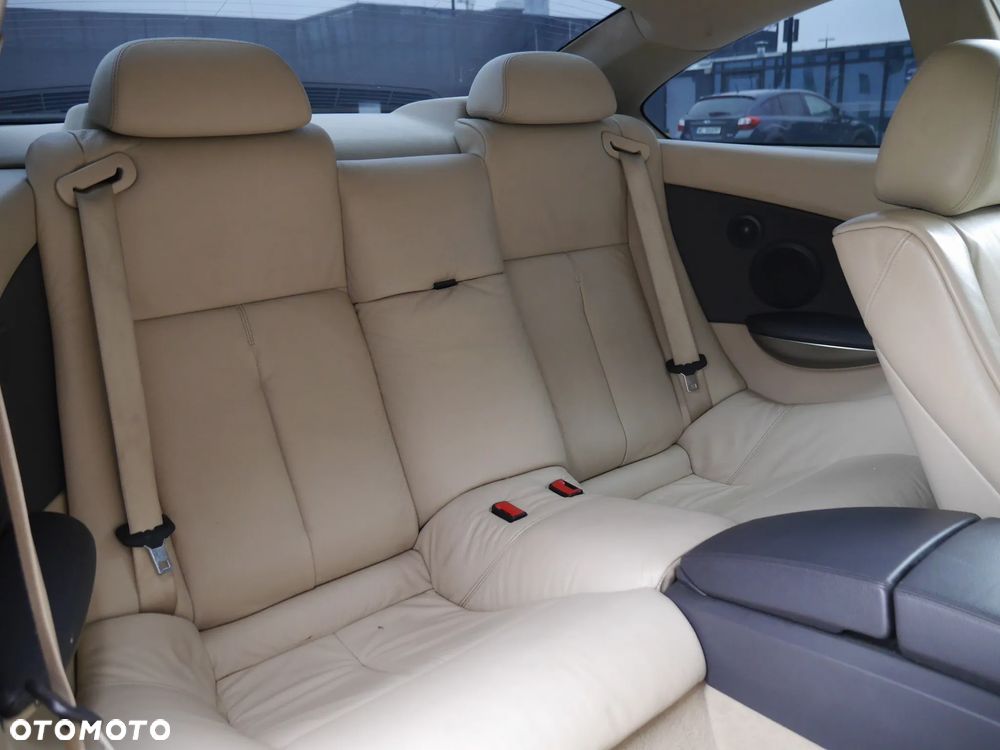BMW Seria 6 645Ci - 26