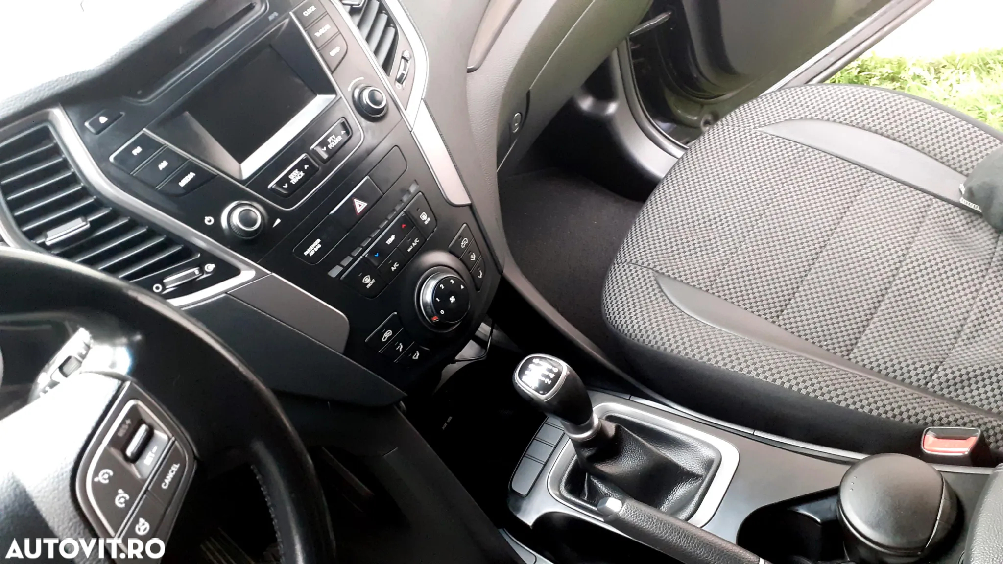Hyundai Santa Fe - 12