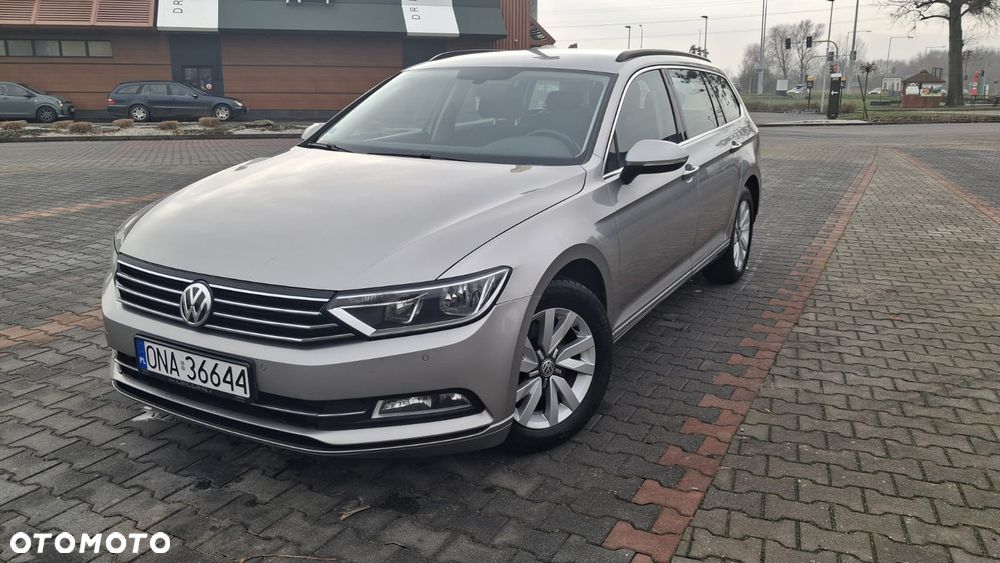 Volkswagen Passat 1.6 TDI (BlueMotion Technology) Comfortline - 3