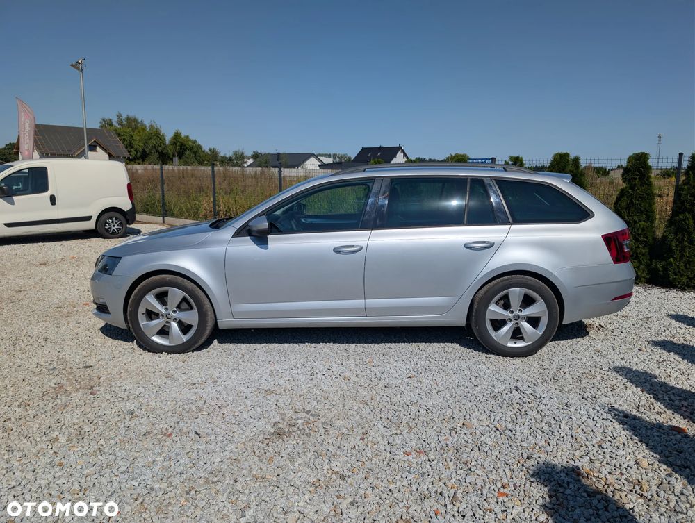 Skoda Octavia 2.0 TDI DSG Style - 5