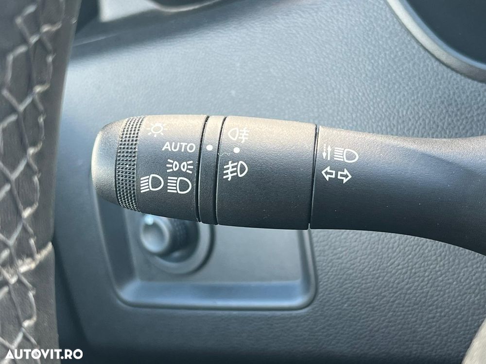 Dacia Duster Blue dCi 115 4WD Comfort - 21