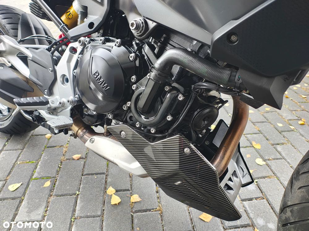 BMW F - 14