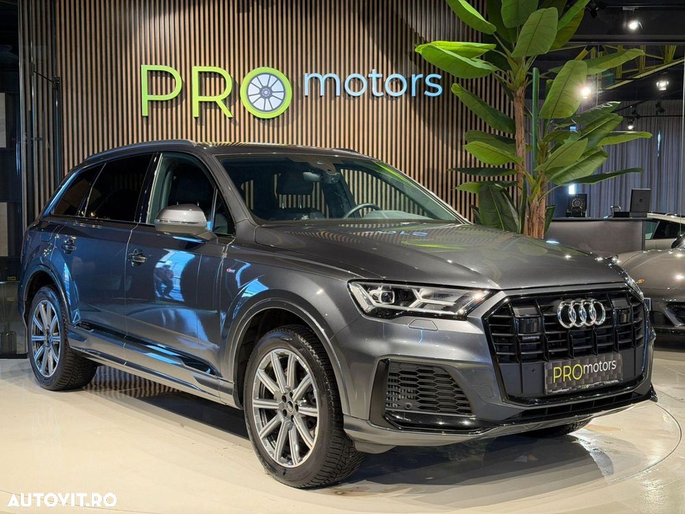 Audi Q7 55 TFSI quattro Tiptronic MHEV S Line - 16