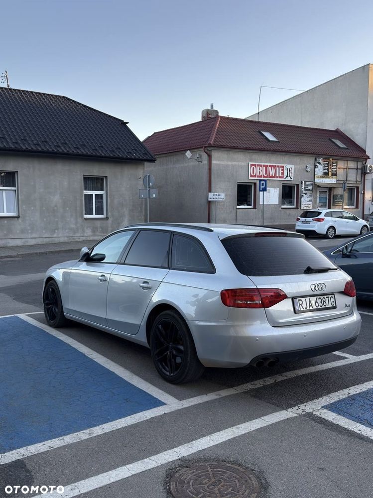 Audi A4 Avant 2.0 TDI Multitronic - 6