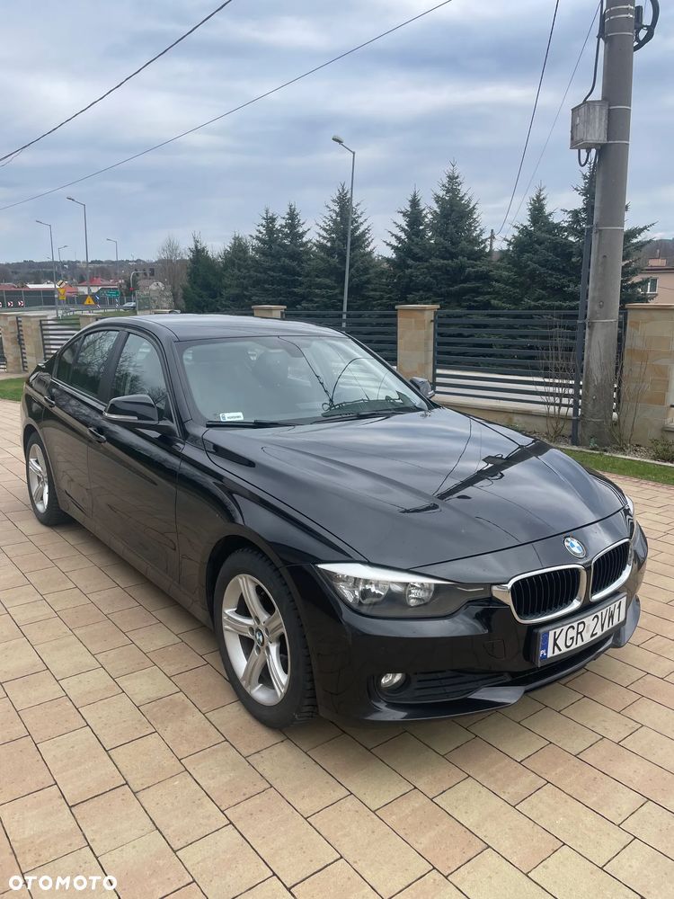 BMW Seria 3 318d - 2