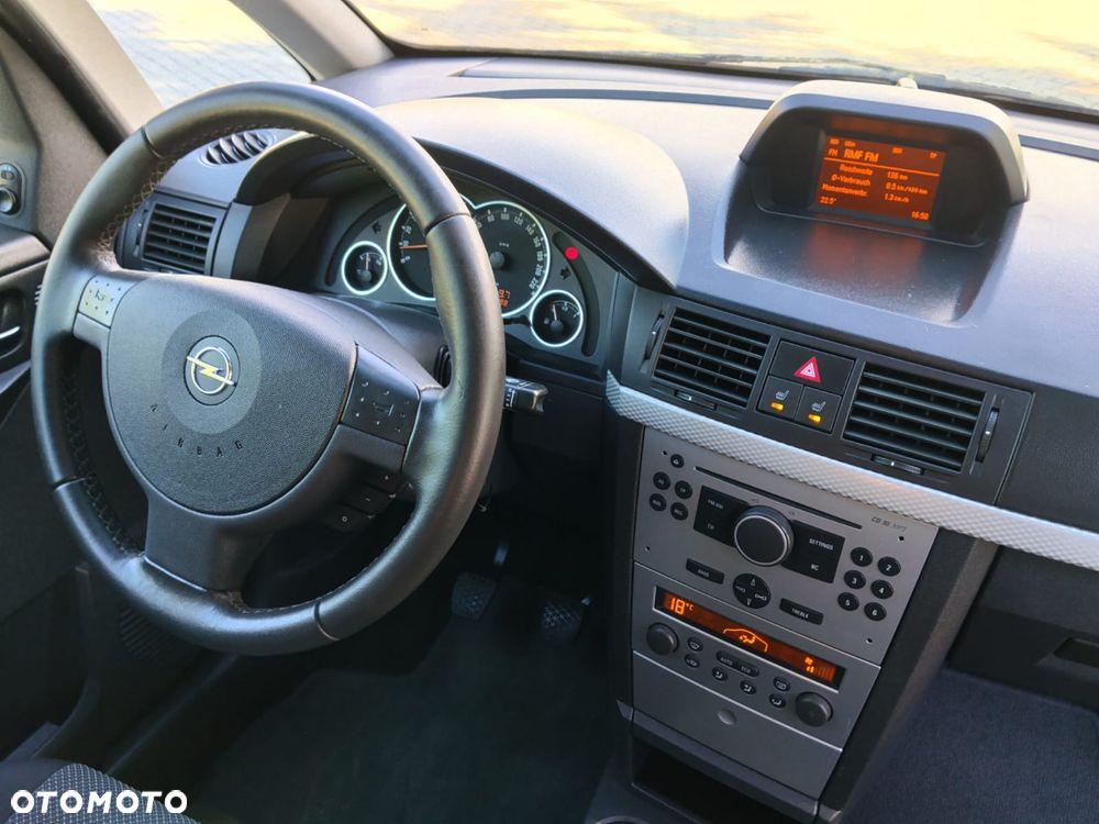 Opel Meriva 1.8 16V Cosmo - 3