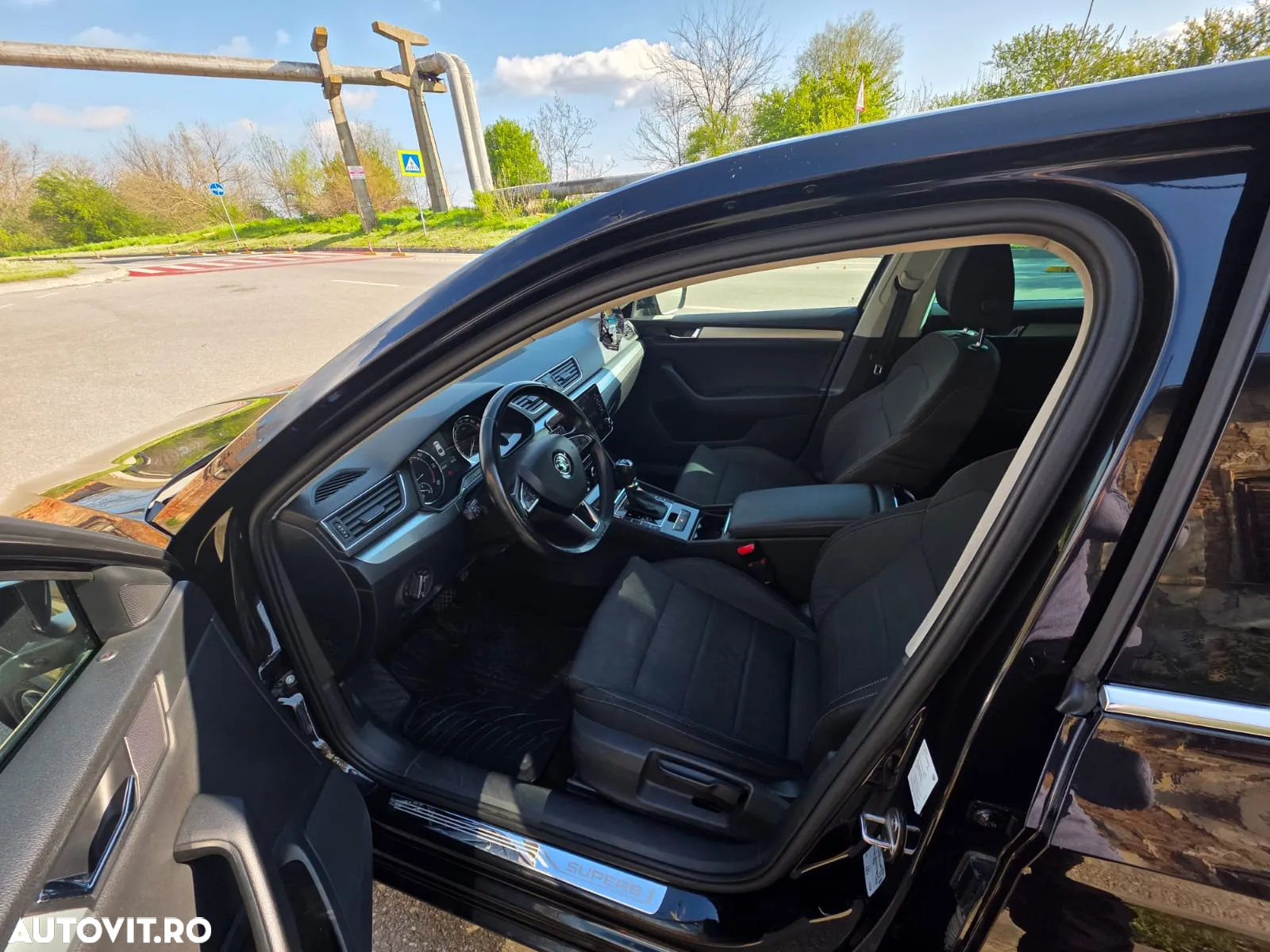 Skoda Superb 2.0 TDI DSG Active - 8