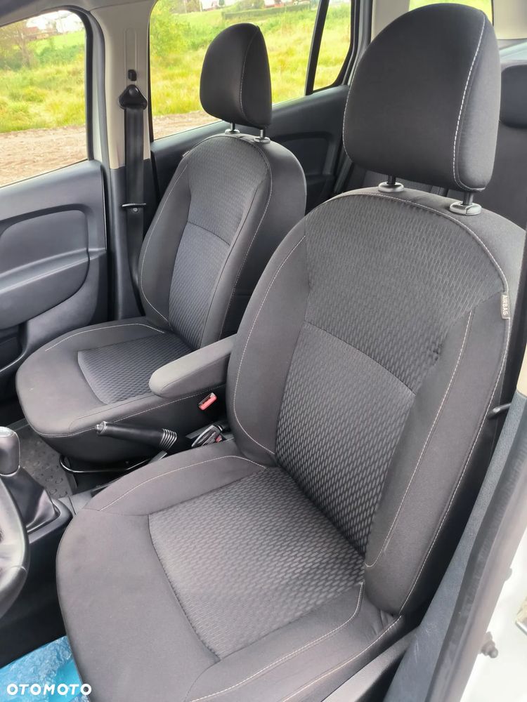 Dacia Logan - 10