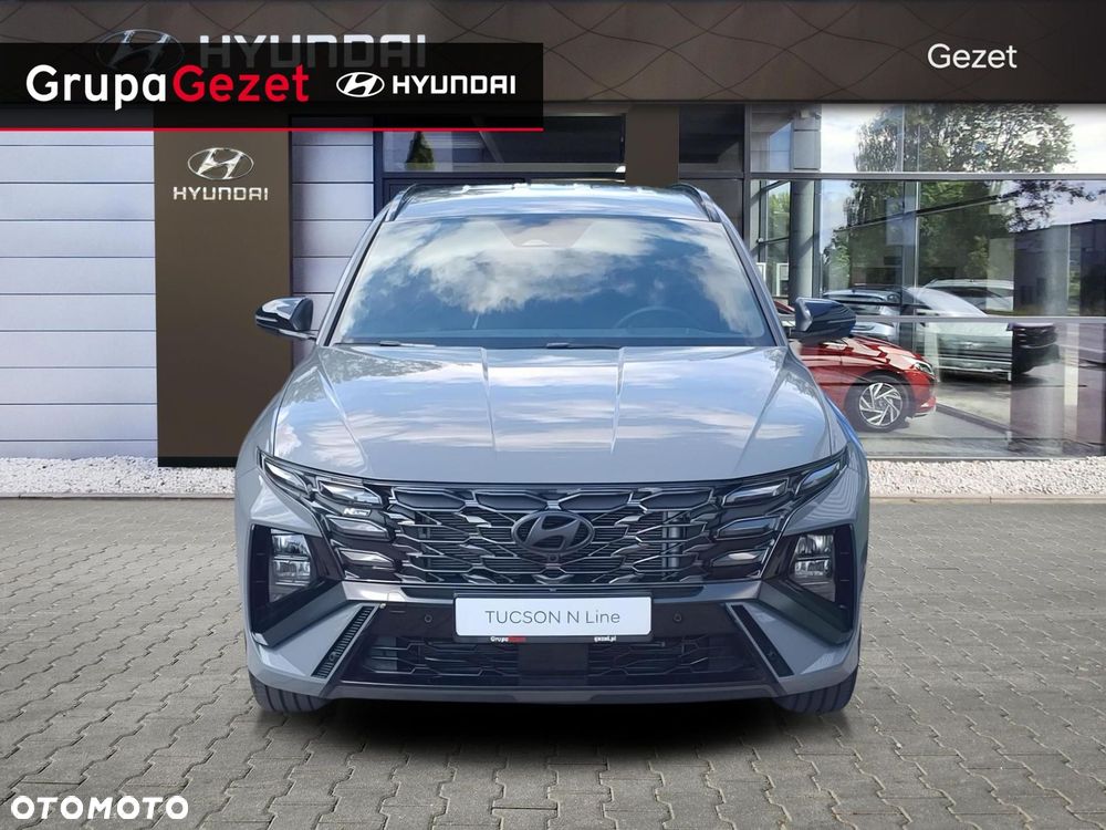 Hyundai Tucson - 2