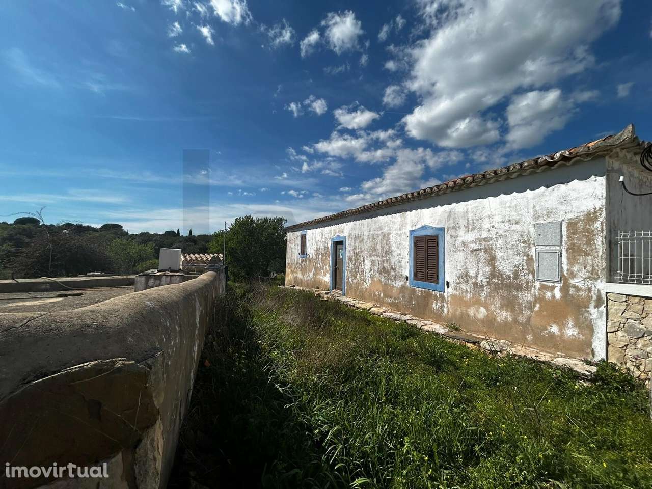 Excelente oportunidade no Algarve: ruína com terreno de 1,5 ha e local - Grande imagem: 2/21