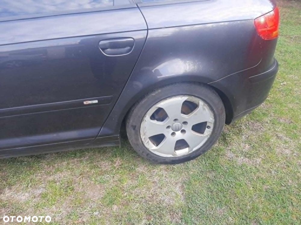 Audi A3 Sportback 2.0 FSI Ambition - 10