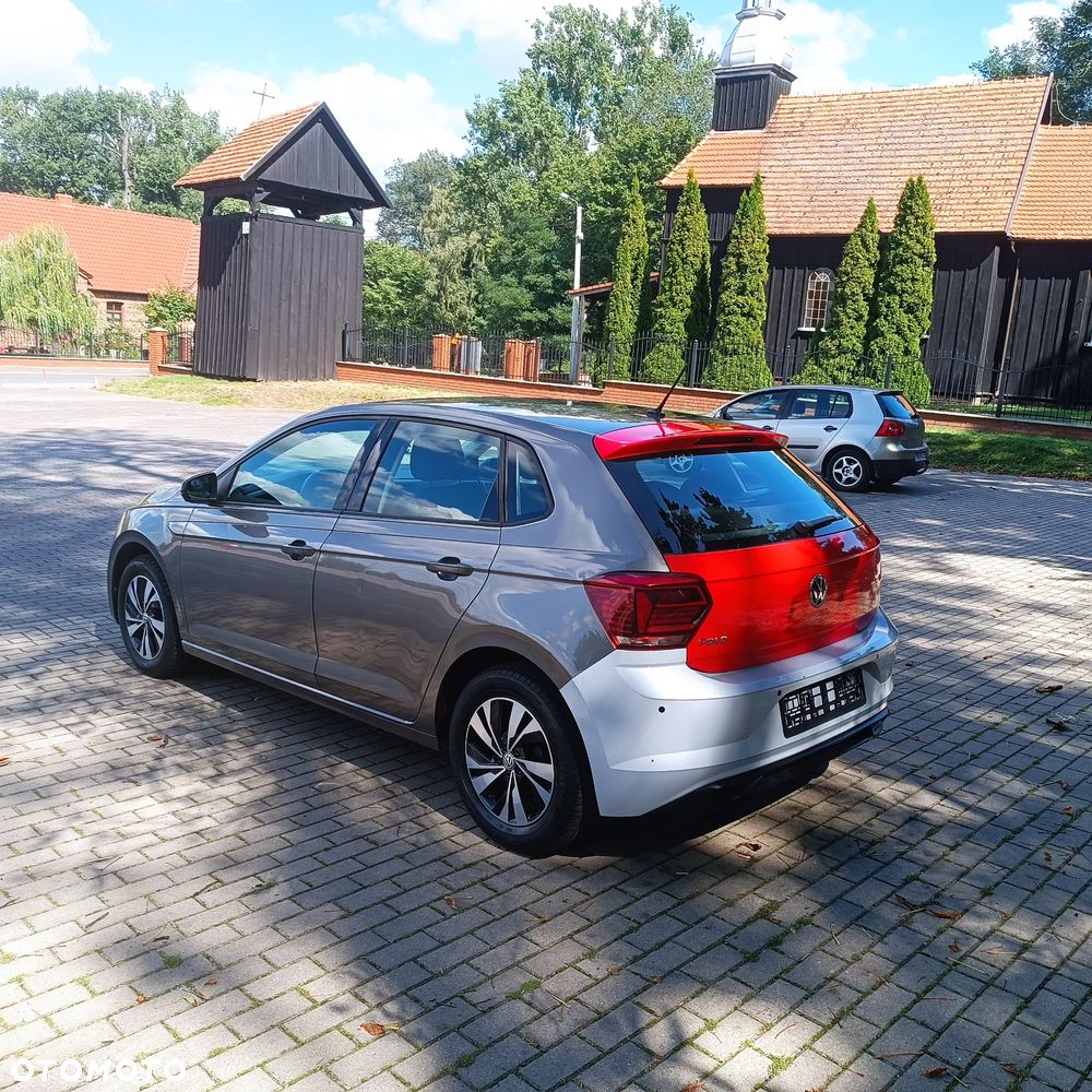 Volkswagen Polo - 8