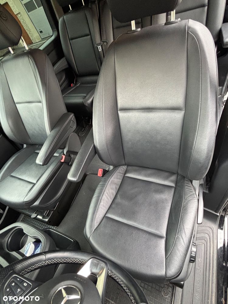 Mercedes-Benz Vito - 22