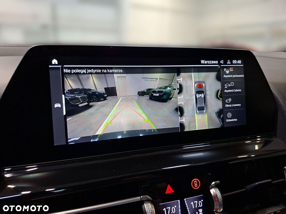 BMW Seria 8 - 22