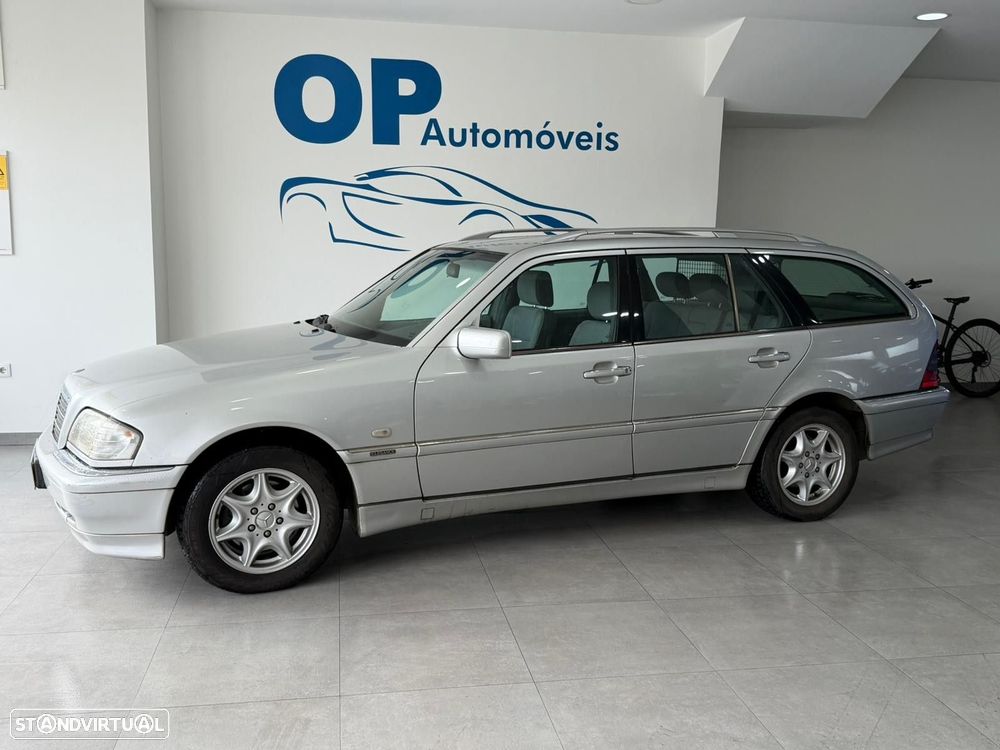 Mercedes-Benz C 220 CDI Elegance - 2