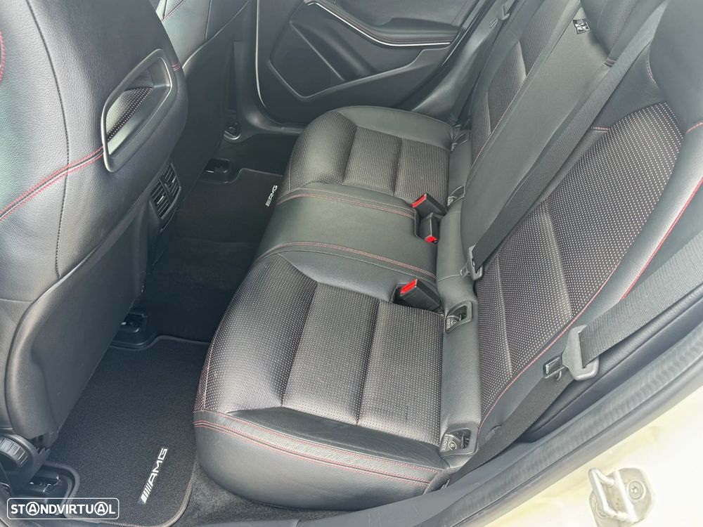 Mercedes-Benz GLA 220 CDI 7G-DCT AMG Line - 16