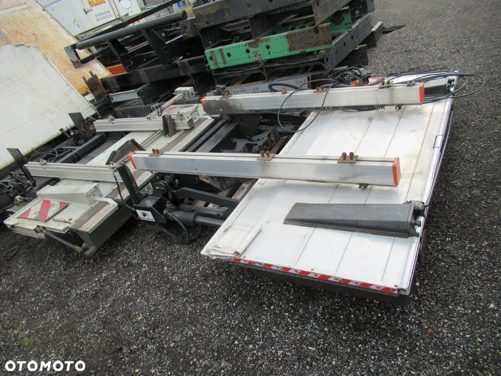 Montaż windy załadowczej - 2